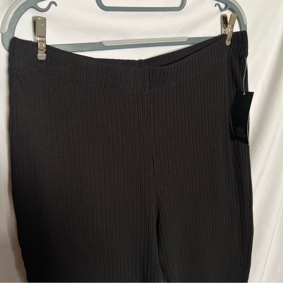 Ribbed Flare Pants - Picture 2 of 5